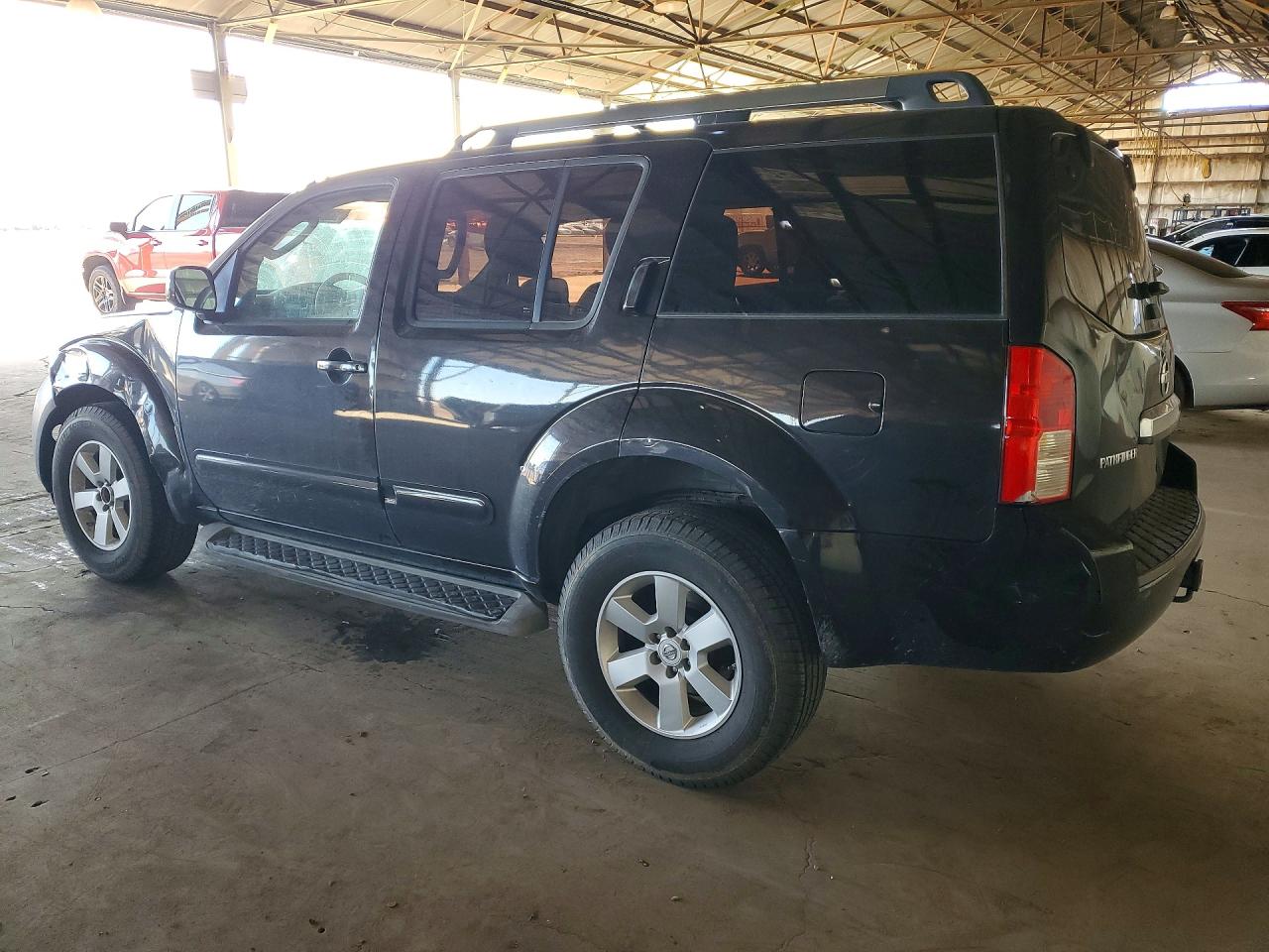 2012 NISSAN PATHFINDER S photo 3