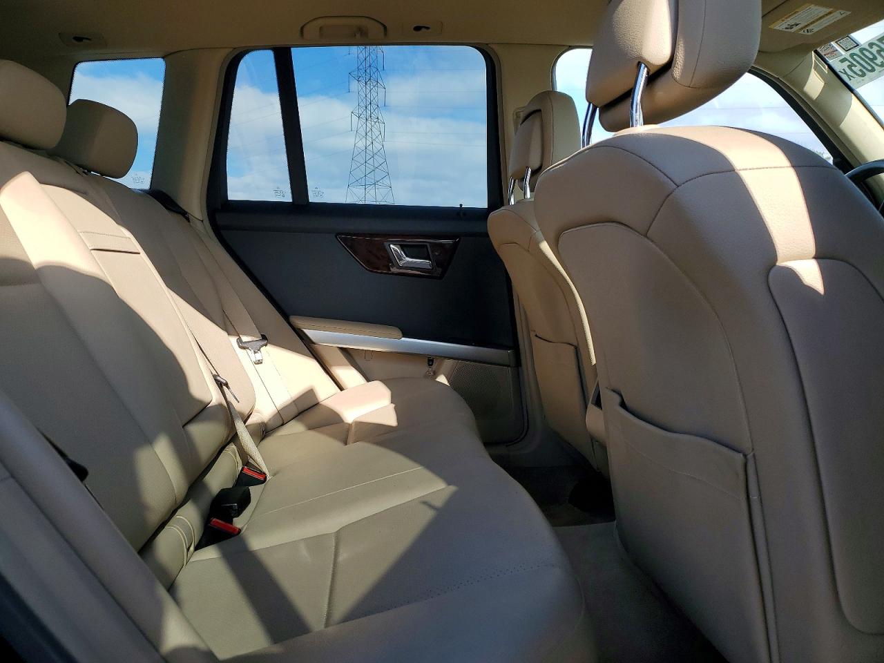 2010 MERCEDES-BENZ GLK 350 photo 21