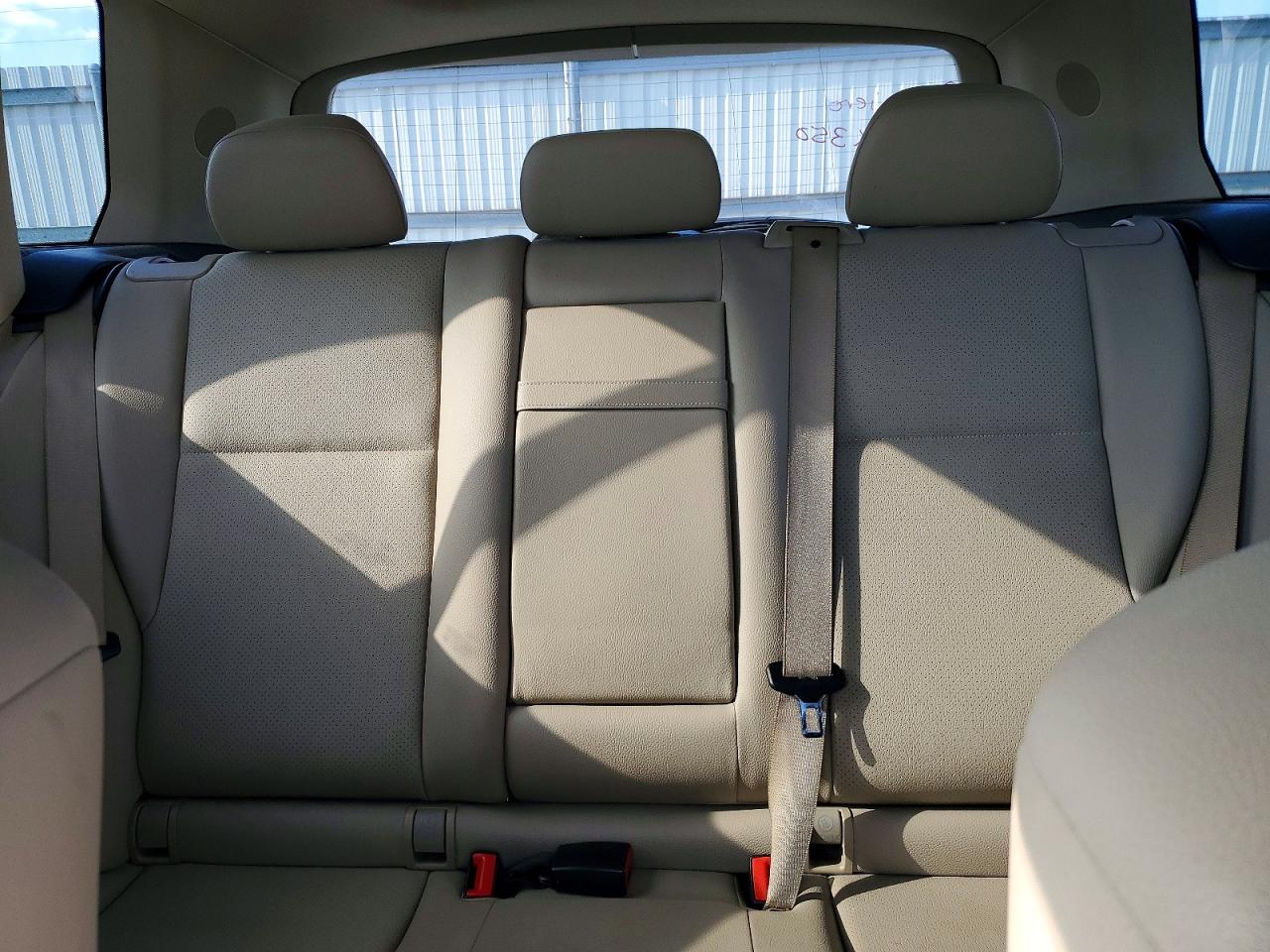 2010 MERCEDES-BENZ GLK 350 photo 19