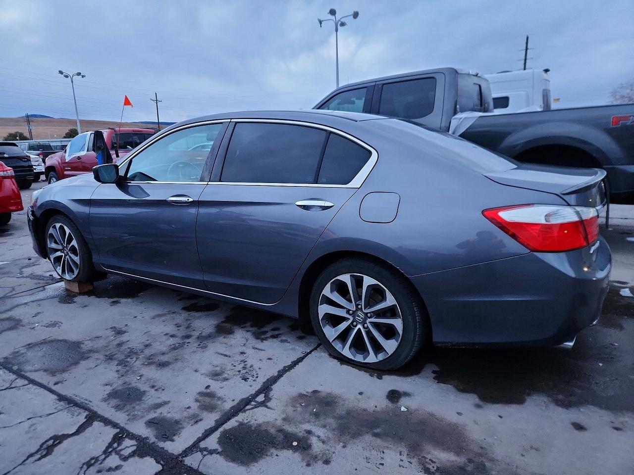 2015 HONDA ACCORD SPORT photo 3
