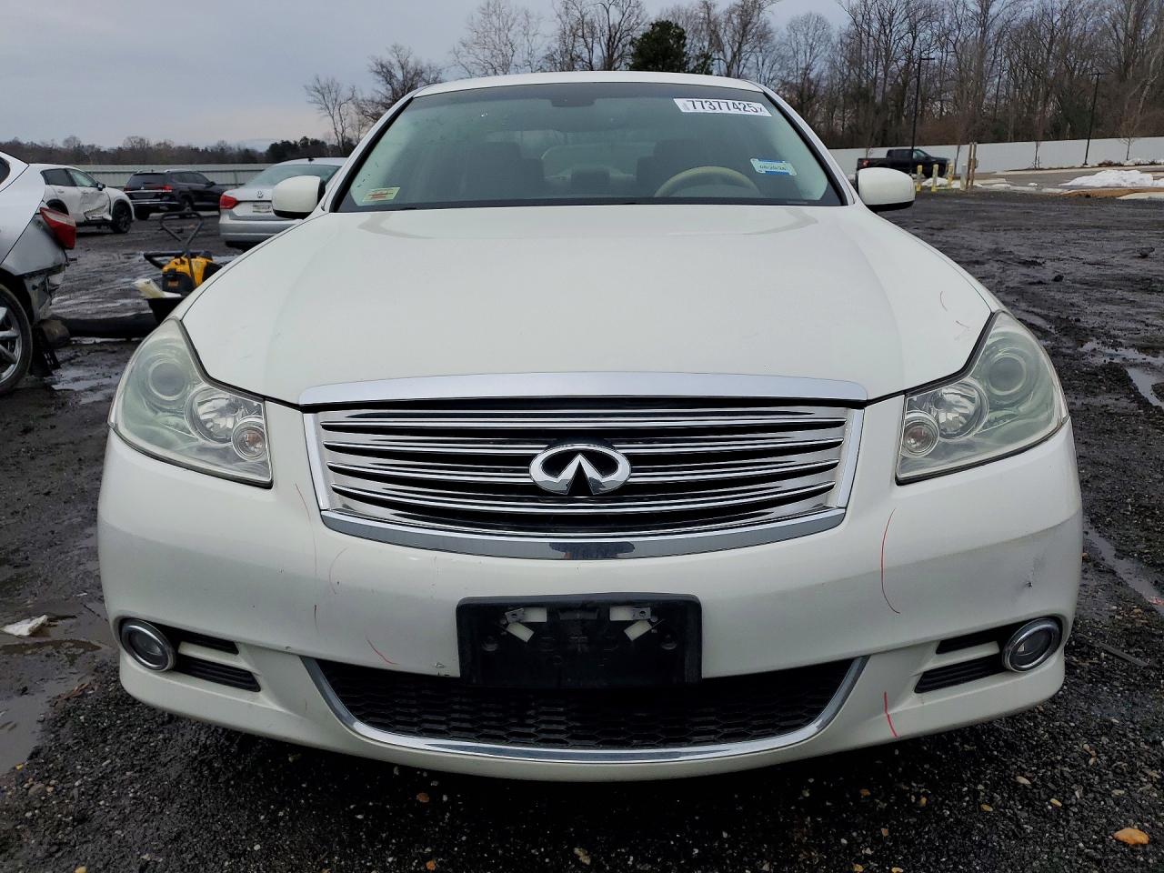 2009 INFINITI M35 BASE photo 5
