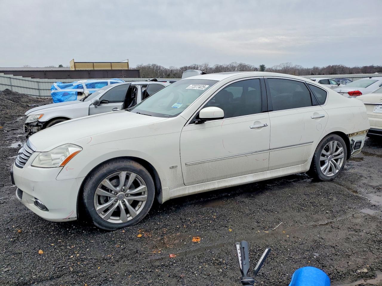 2009 INFINITI M35