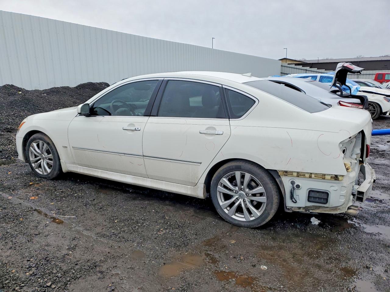 2009 INFINITI M35 BASE photo 2