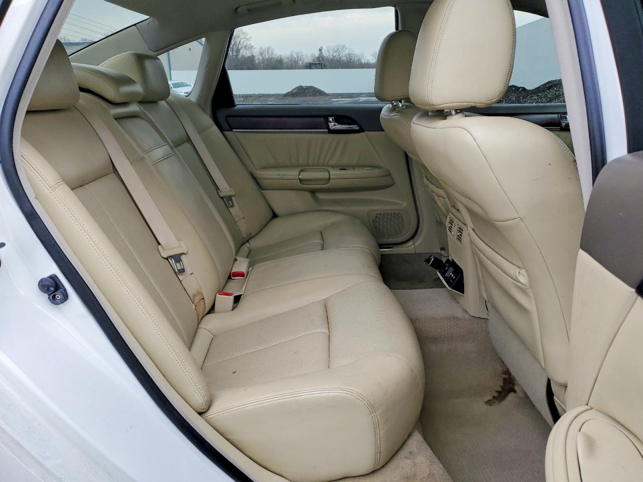 2009 INFINITI M35 BASE photo 10