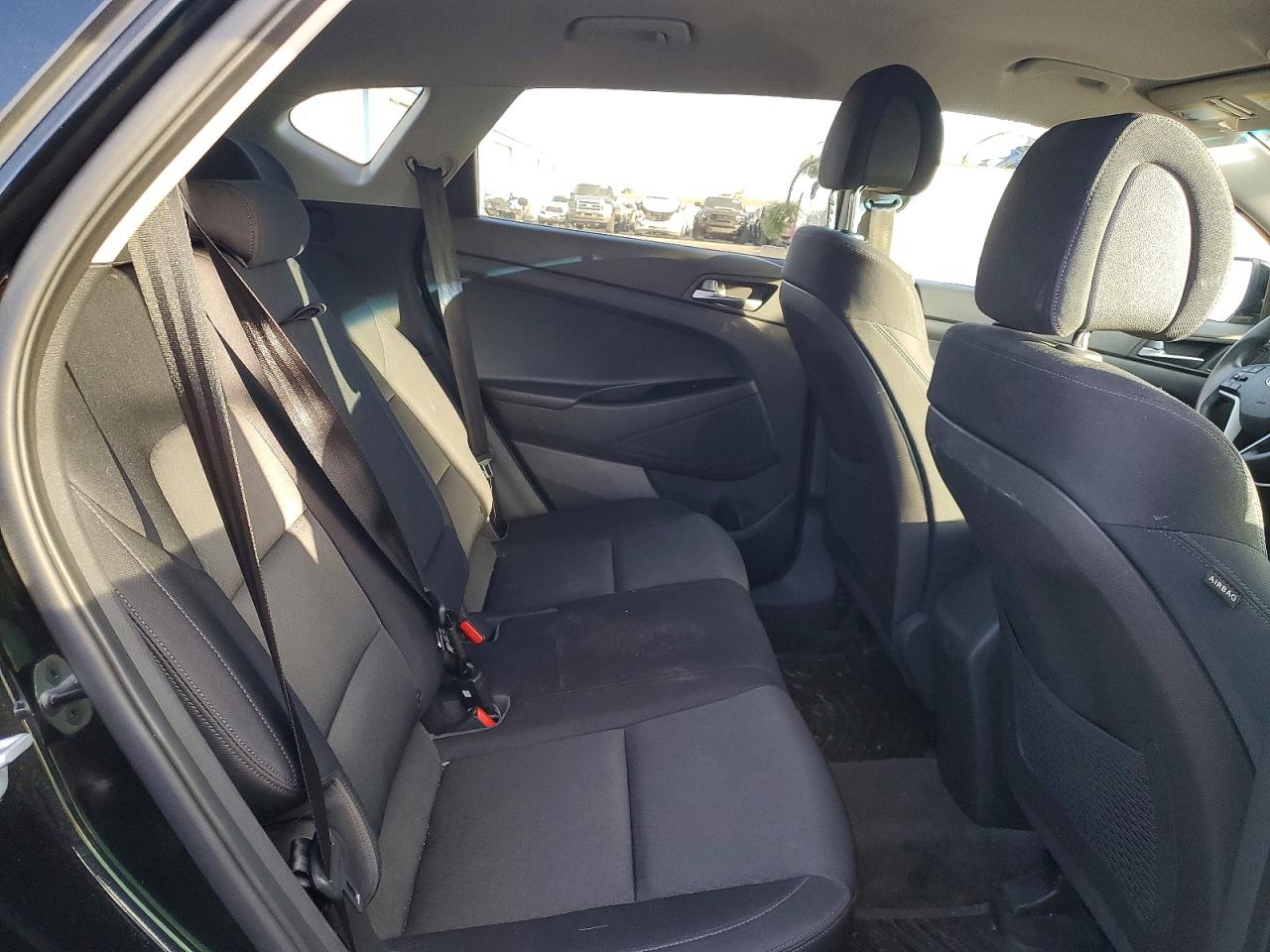 2016 HYUNDAI TUCSON photo 19