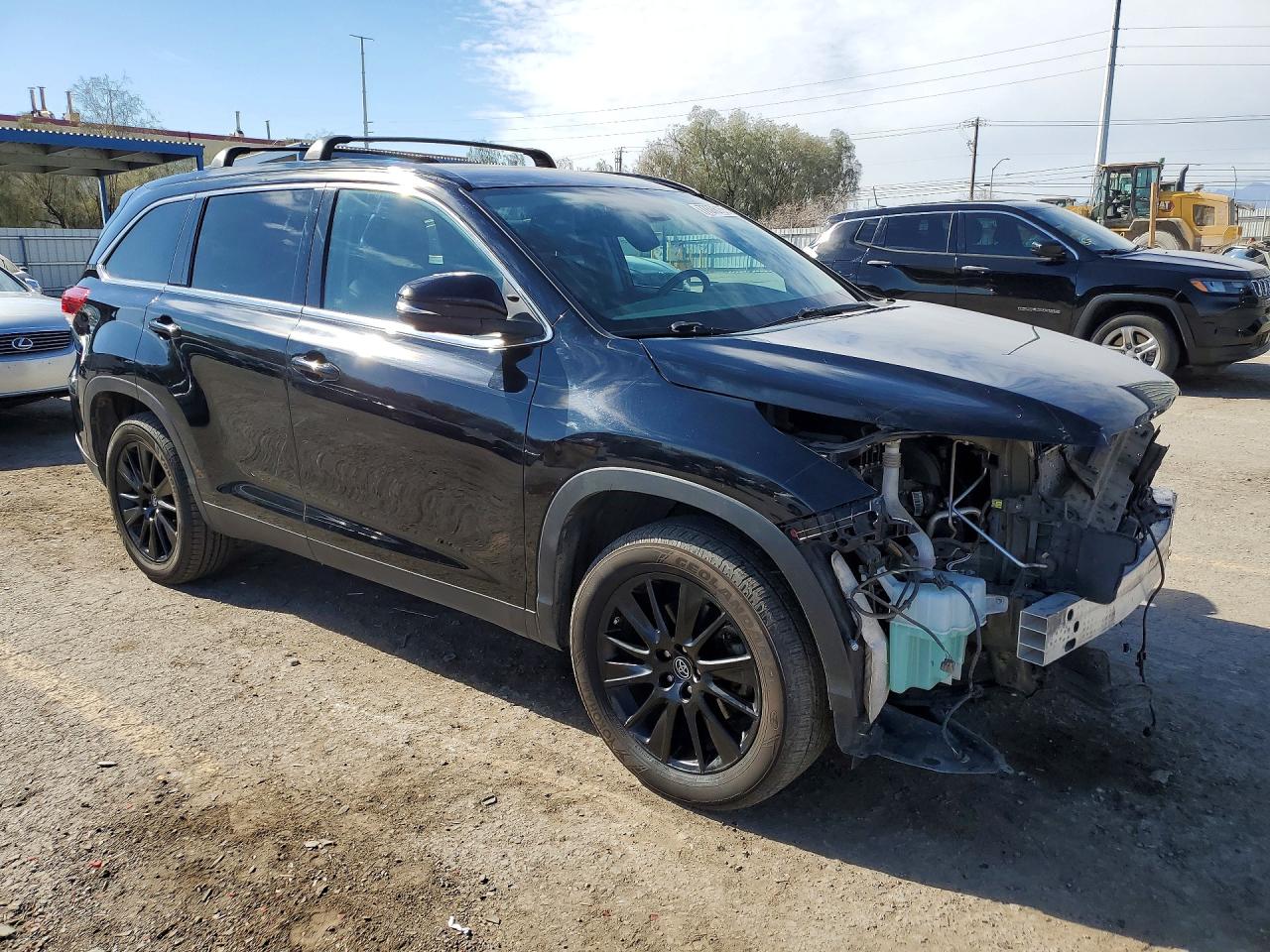 2019 TOYOTA HIGHLANDER SE photo 7