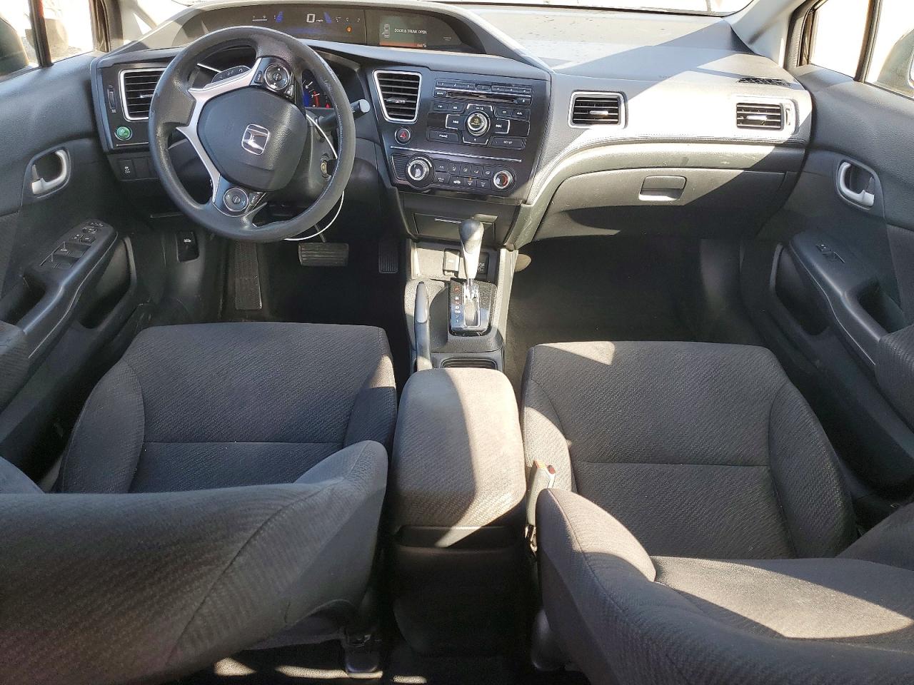 2013 HONDA CIVIC LX photo 22