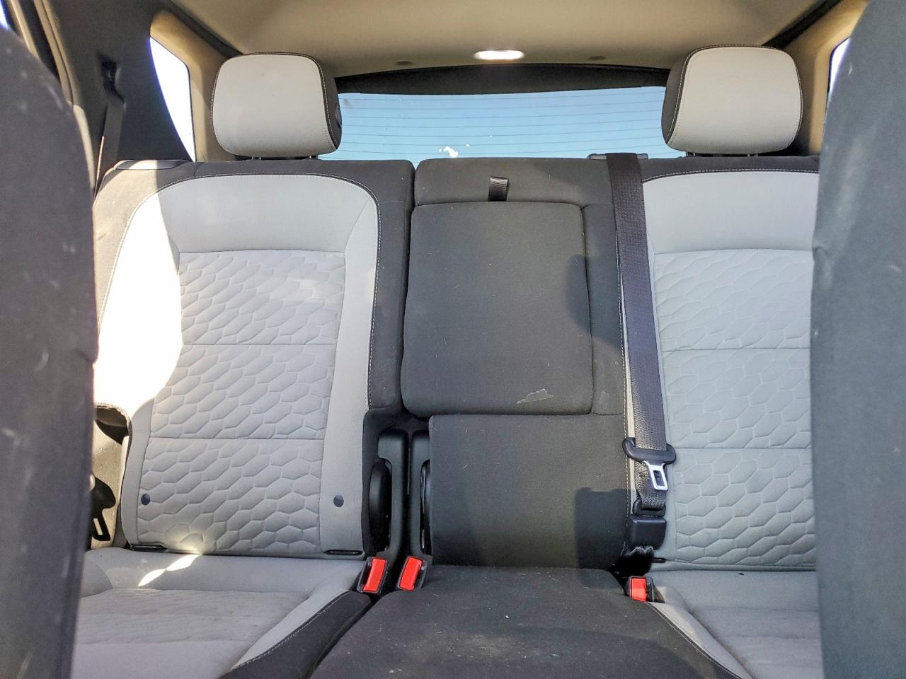 2020 CHEVROLET EQUINOX LT photo 19