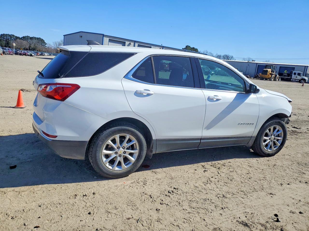 2020 CHEVROLET EQUINOX LT photo 5