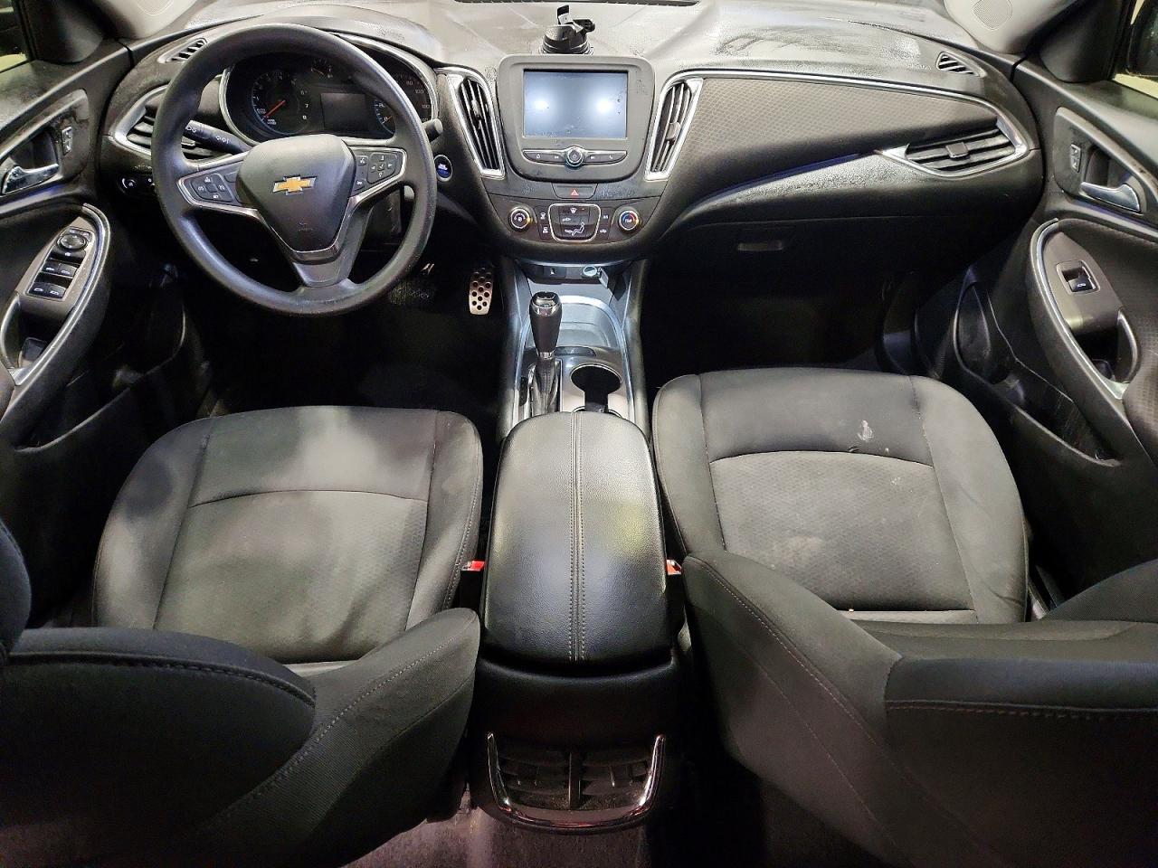 2017 CHEVROLET MALIBU LT photo 22