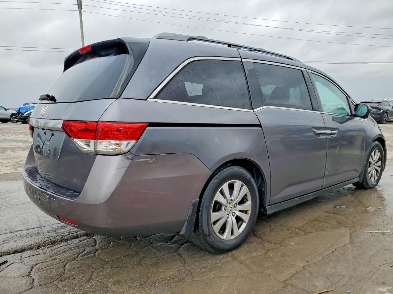 2016 HONDA ODYSSEY EXL photo 5