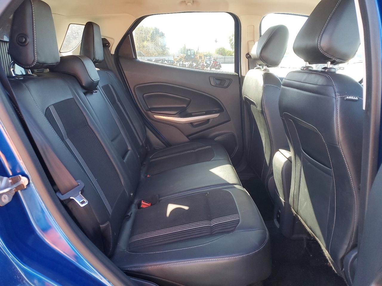 2020 FORD ECOSPORT SES photo 31