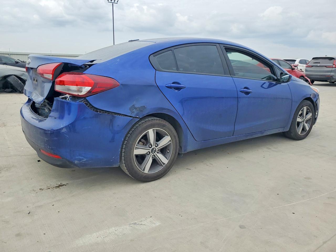 2018 KIA FORTE LX photo 5