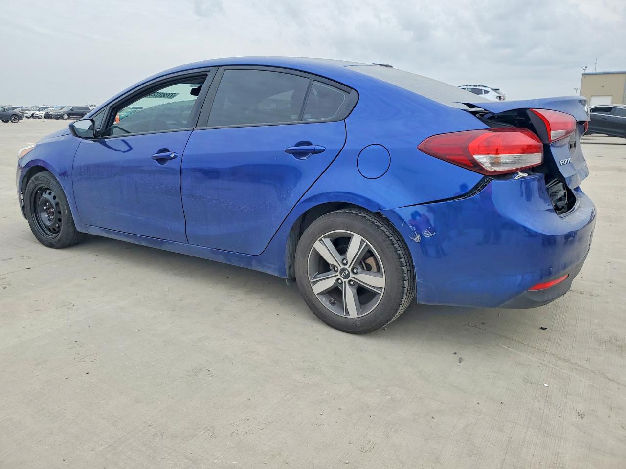 2018 KIA FORTE LX photo 3