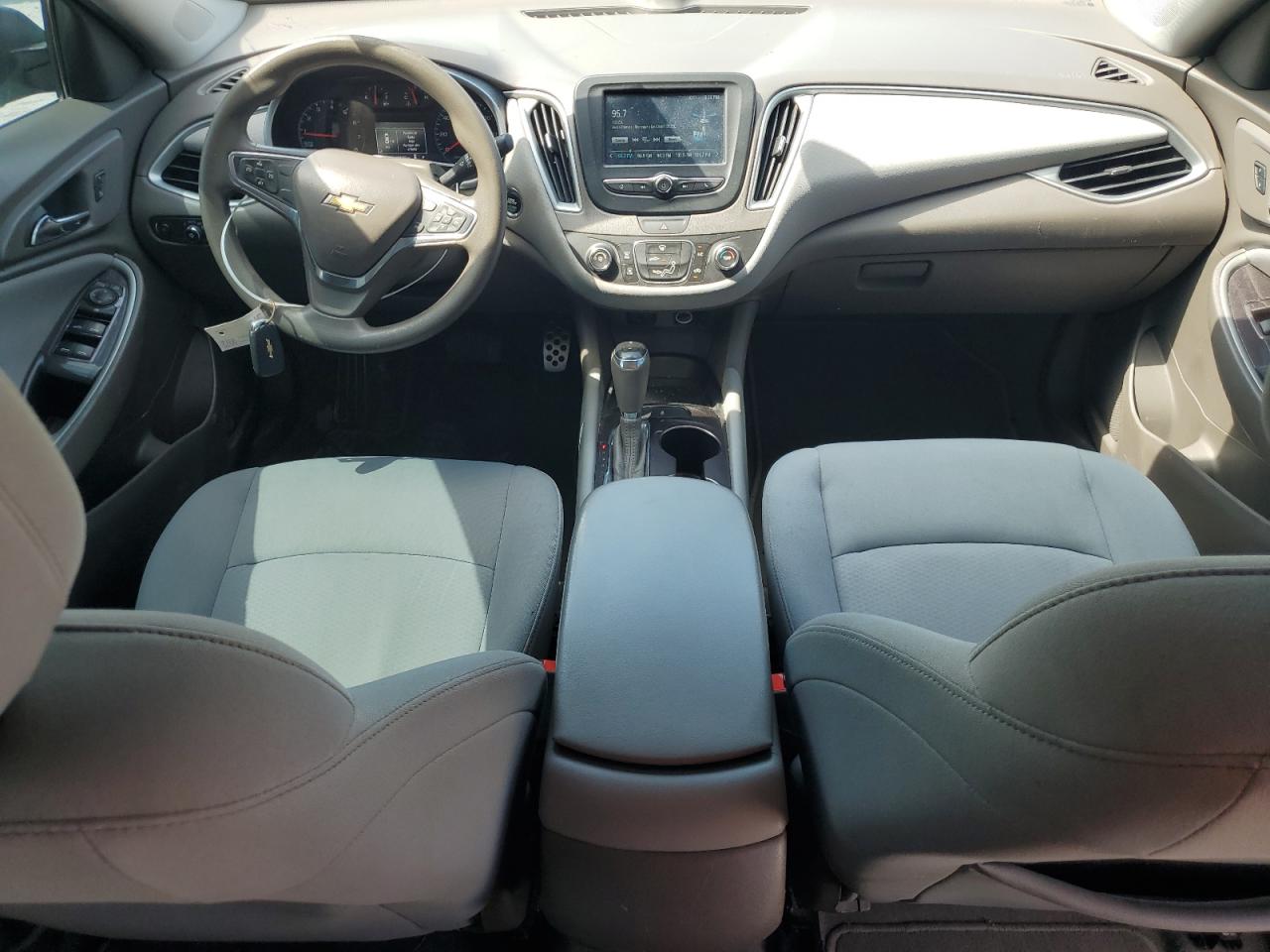 2016 CHEVROLET MALIBU LS photo 8