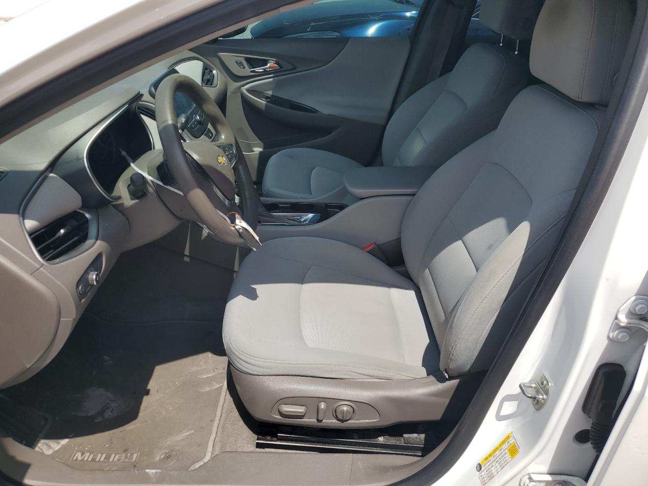 2016 CHEVROLET MALIBU LS photo 7