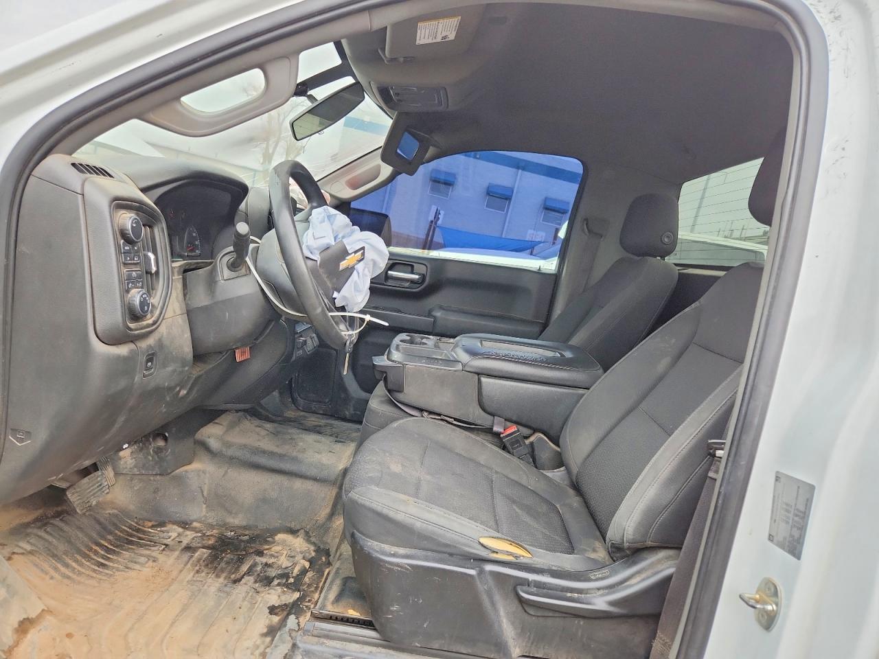 2020 CHEVROLET SILVERADO K1500 photo 7