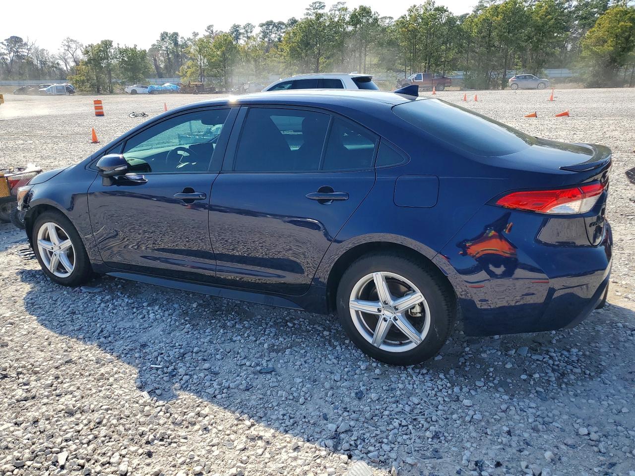 2024 TOYOTA COROLLA SE photo 3