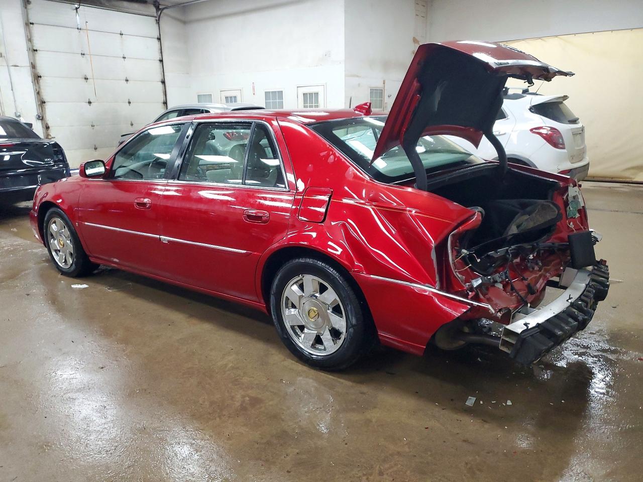 2010 CADILLAC DTS PREMIUM COLLECTION photo 4