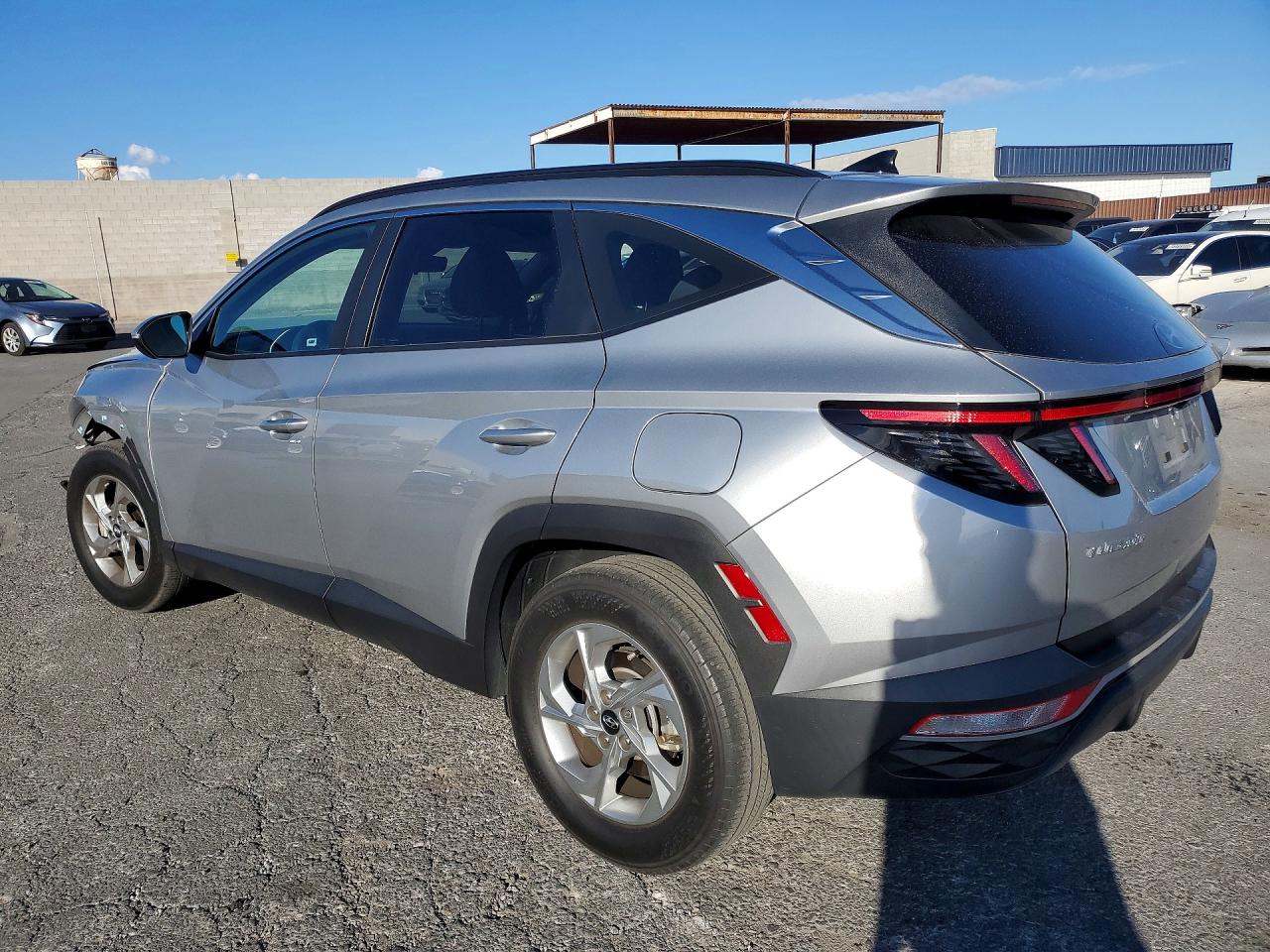 2023 HYUNDAI TUCSON SEL photo 3