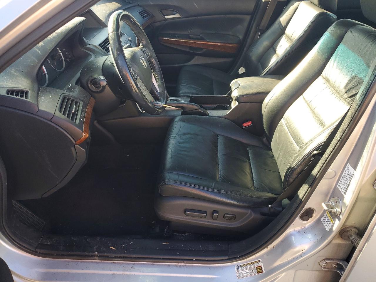 2012 HONDA ACCORD EXL photo 13