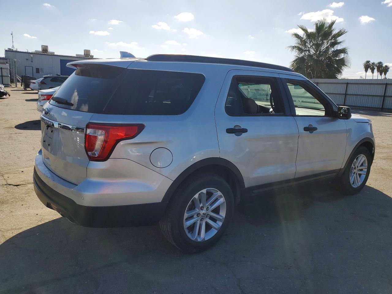 2016 FORD EXPLORER photo 5