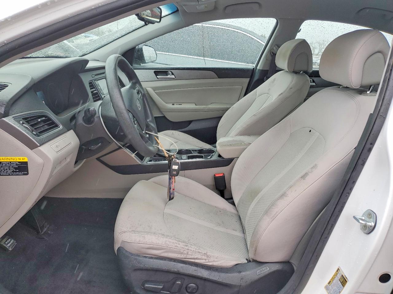 2015 HYUNDAI SONATA SE photo 13