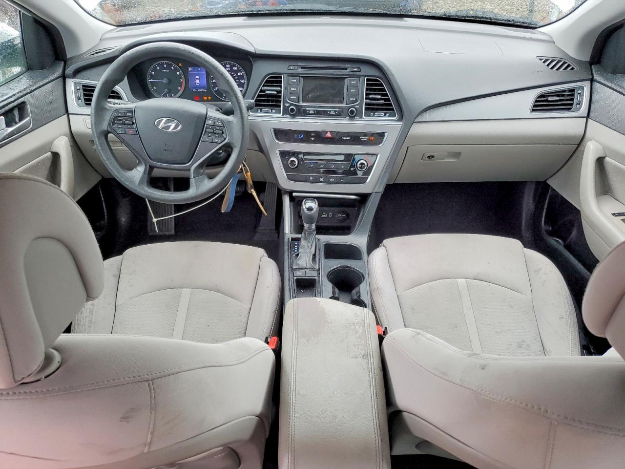2015 HYUNDAI SONATA SE photo 15
