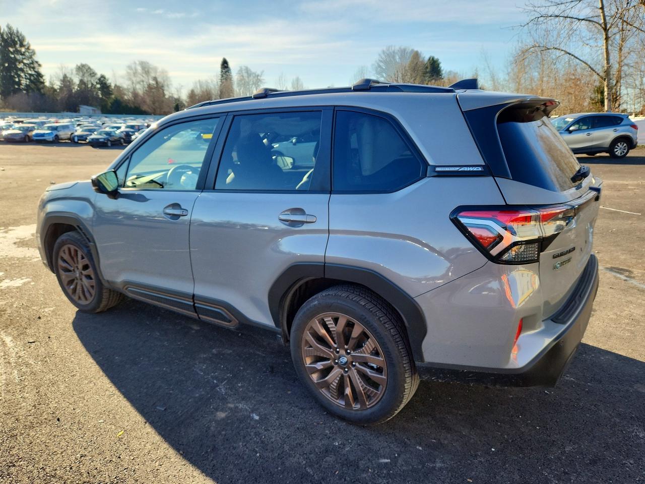 2025 SUBARU FORESTER SPORT photo 4