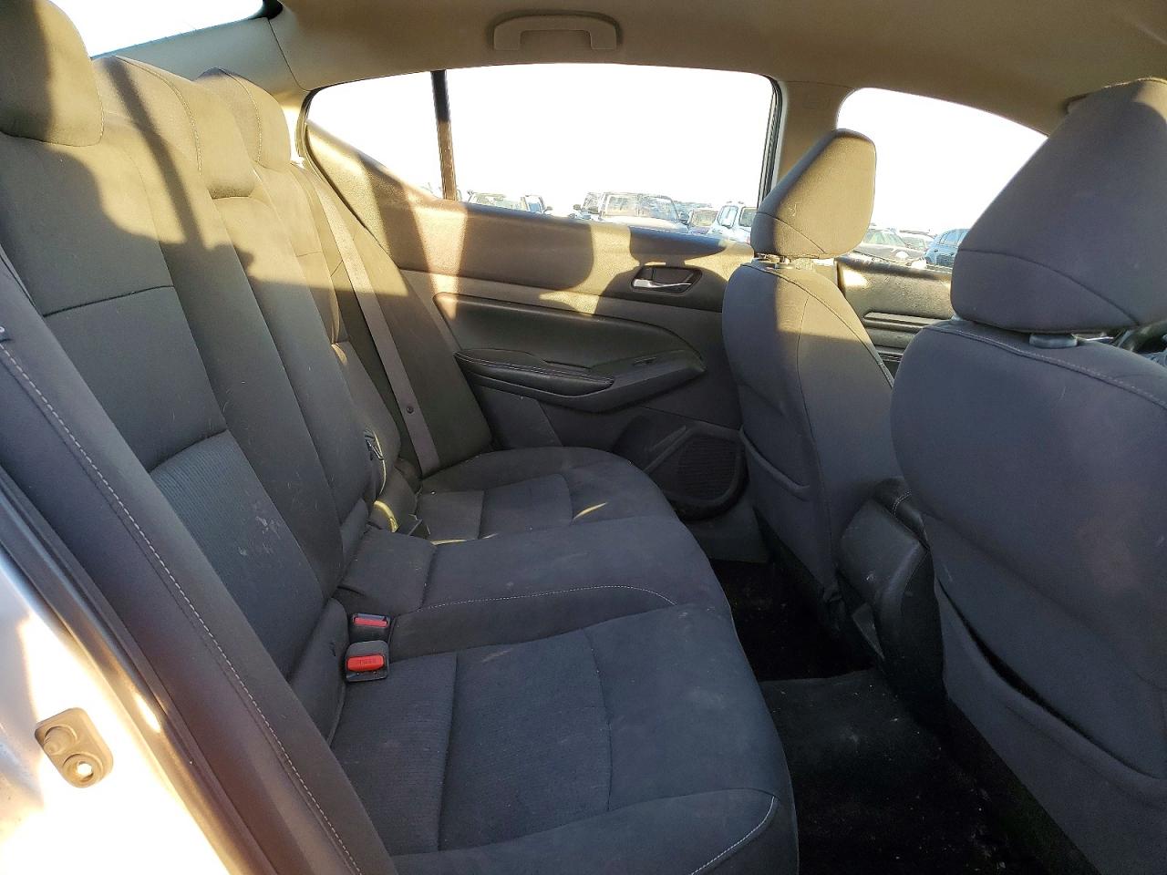 2019 NISSAN ALTIMA S photo 19