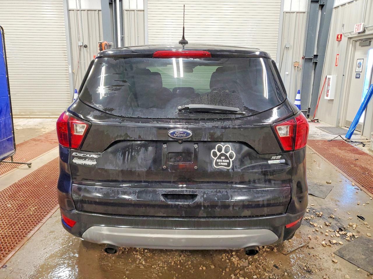 2019 FORD ESCAPE SE photo 11
