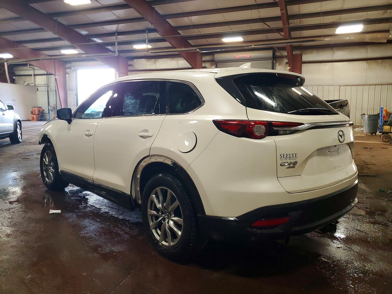 2016 MAZDA CX-9 TOURING photo 2