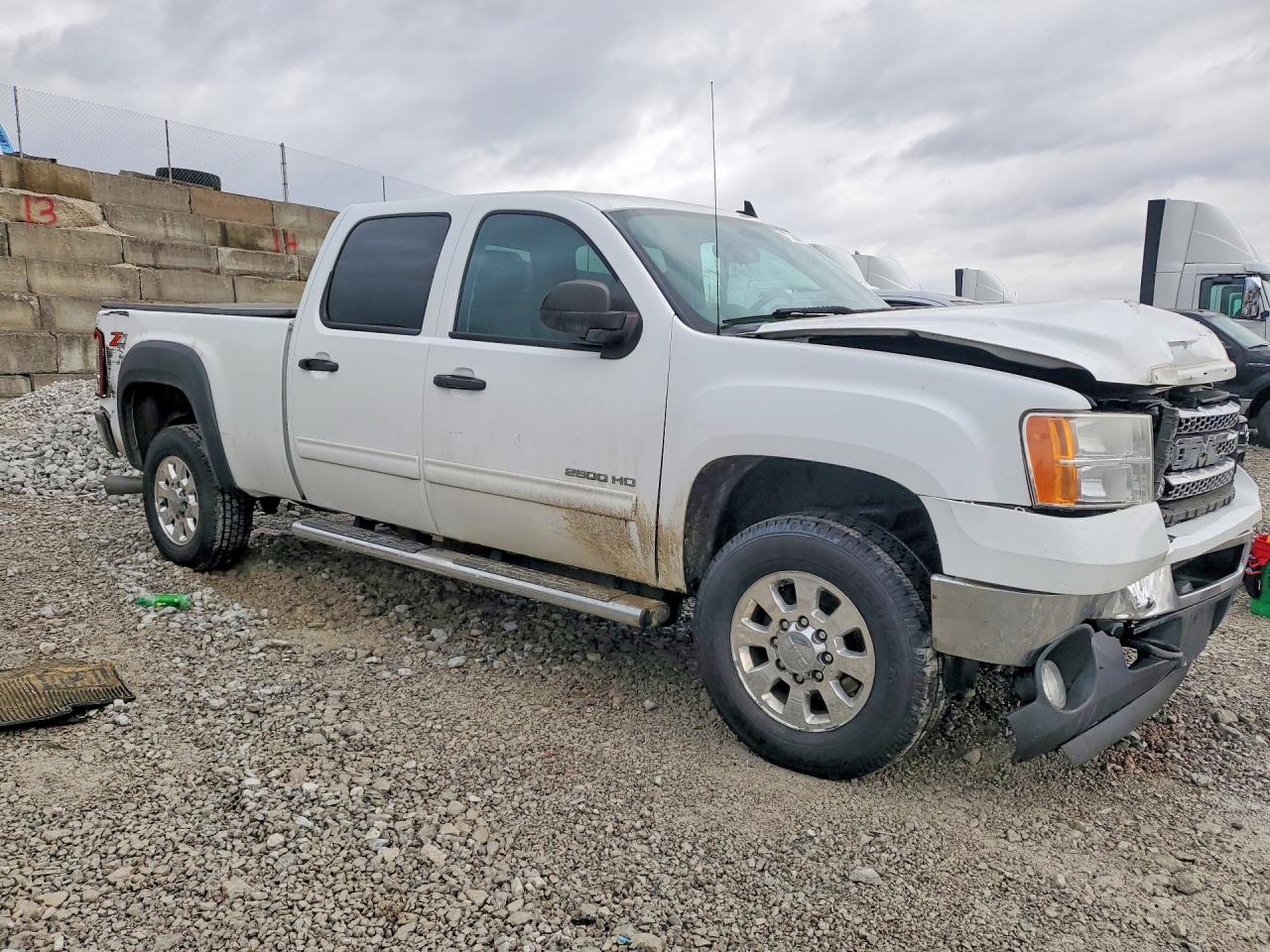 2014 GMC SIERRA K2500 SLE photo 7