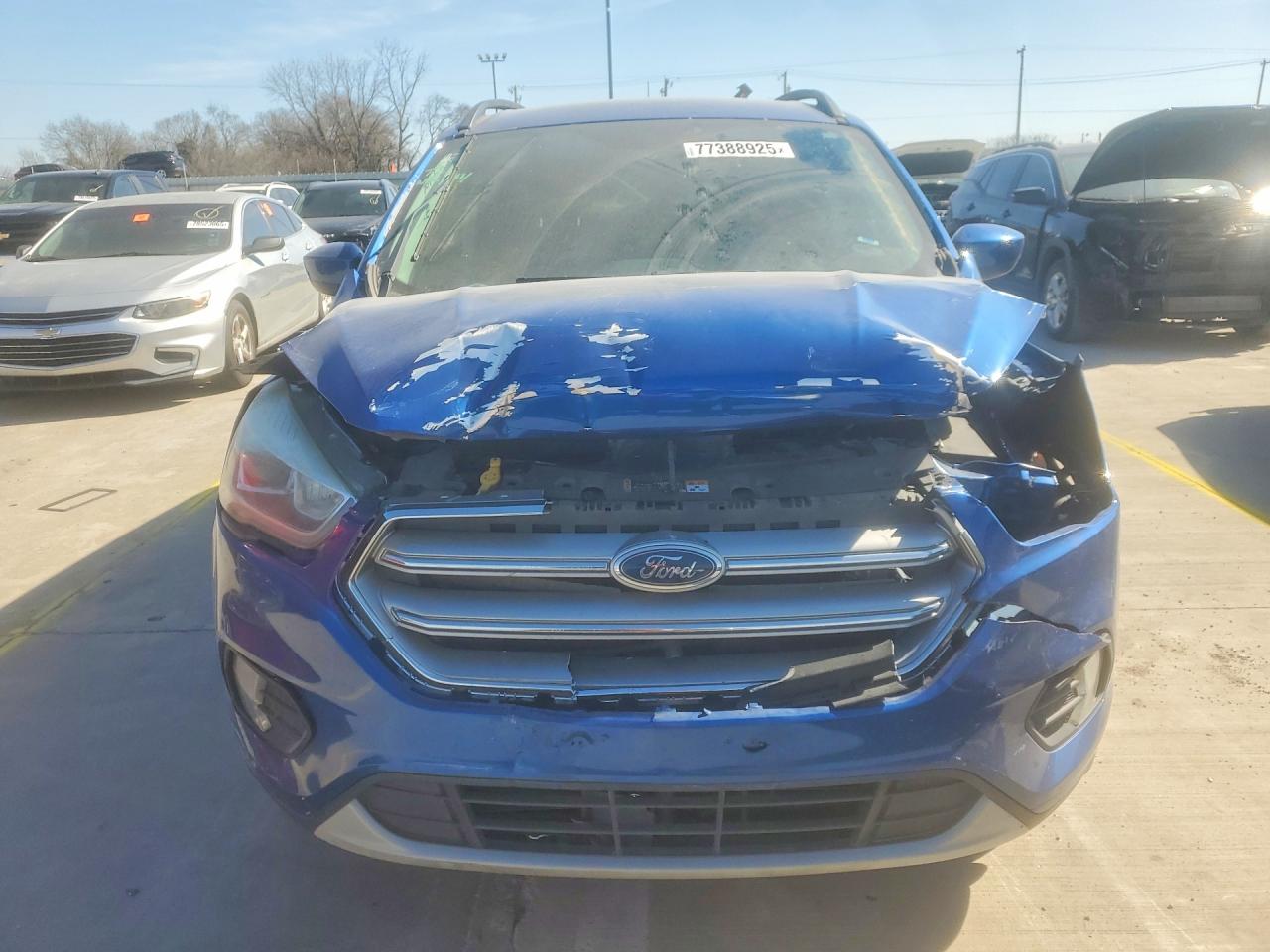 2017 FORD ESCAPE SE photo 5