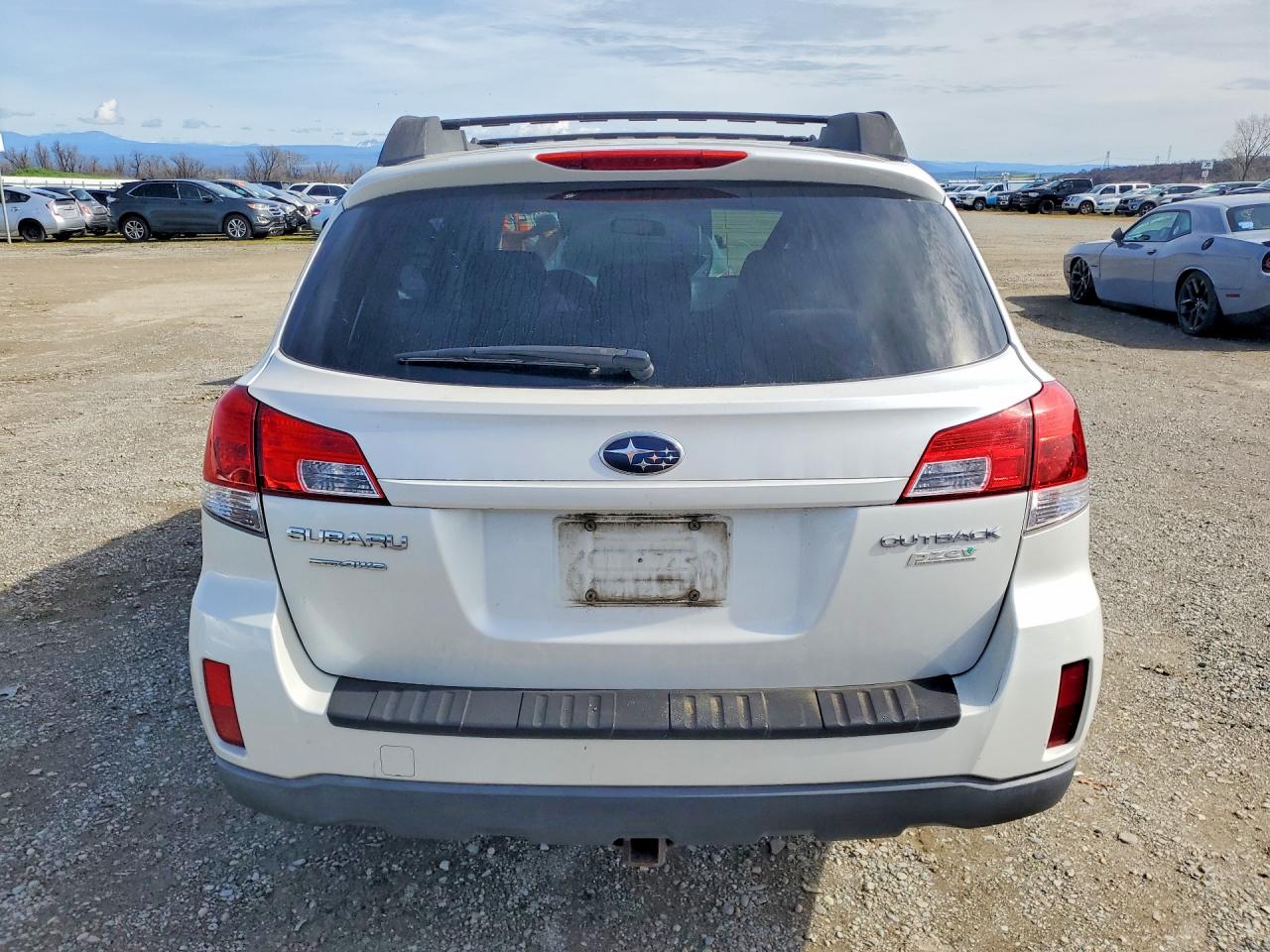 2011 SUBARU OUTBACK 2.5I PREMIUM photo 11