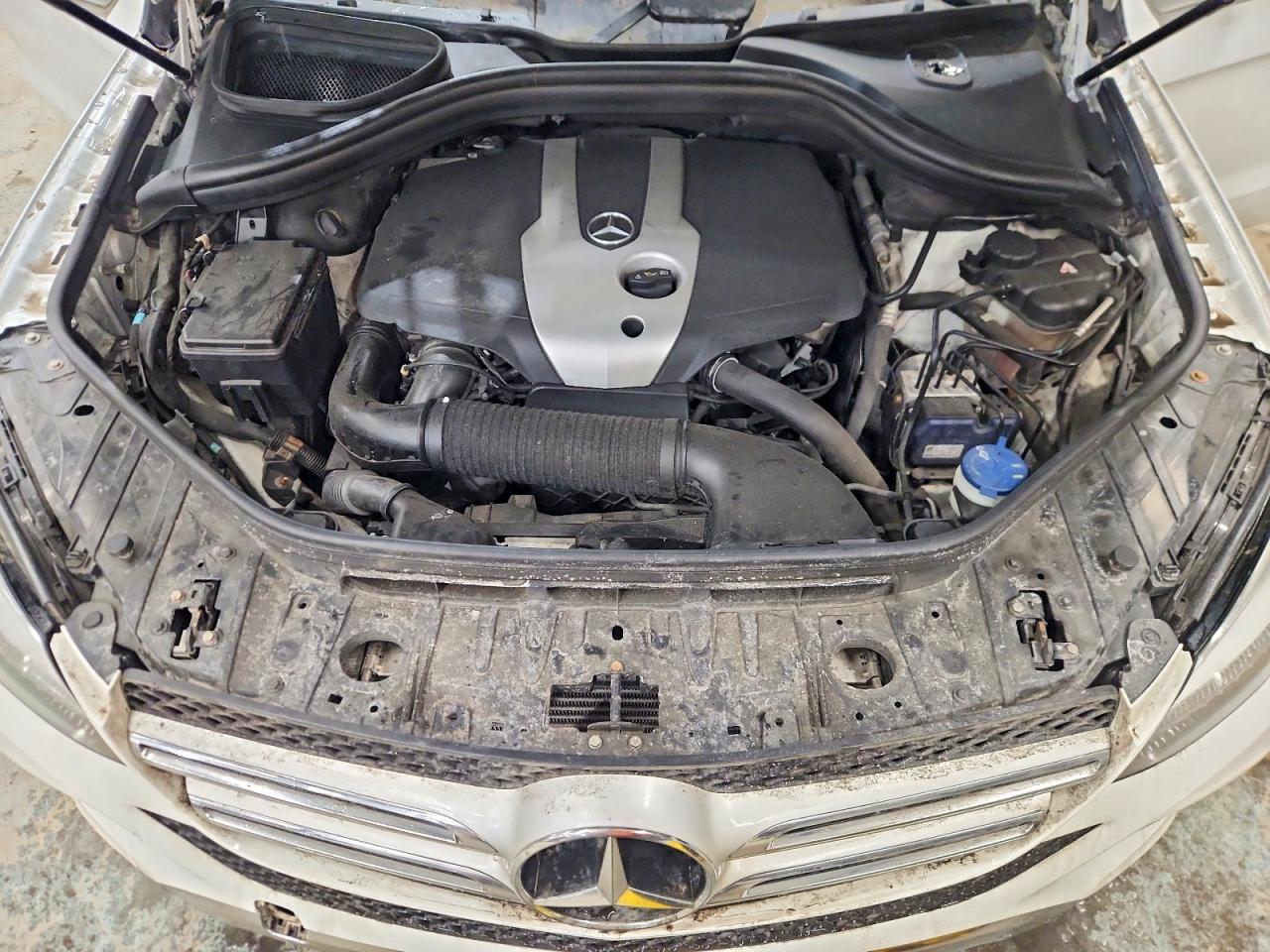 2016 MERCEDES-BENZ GLE 300D 4MATIC photo 12