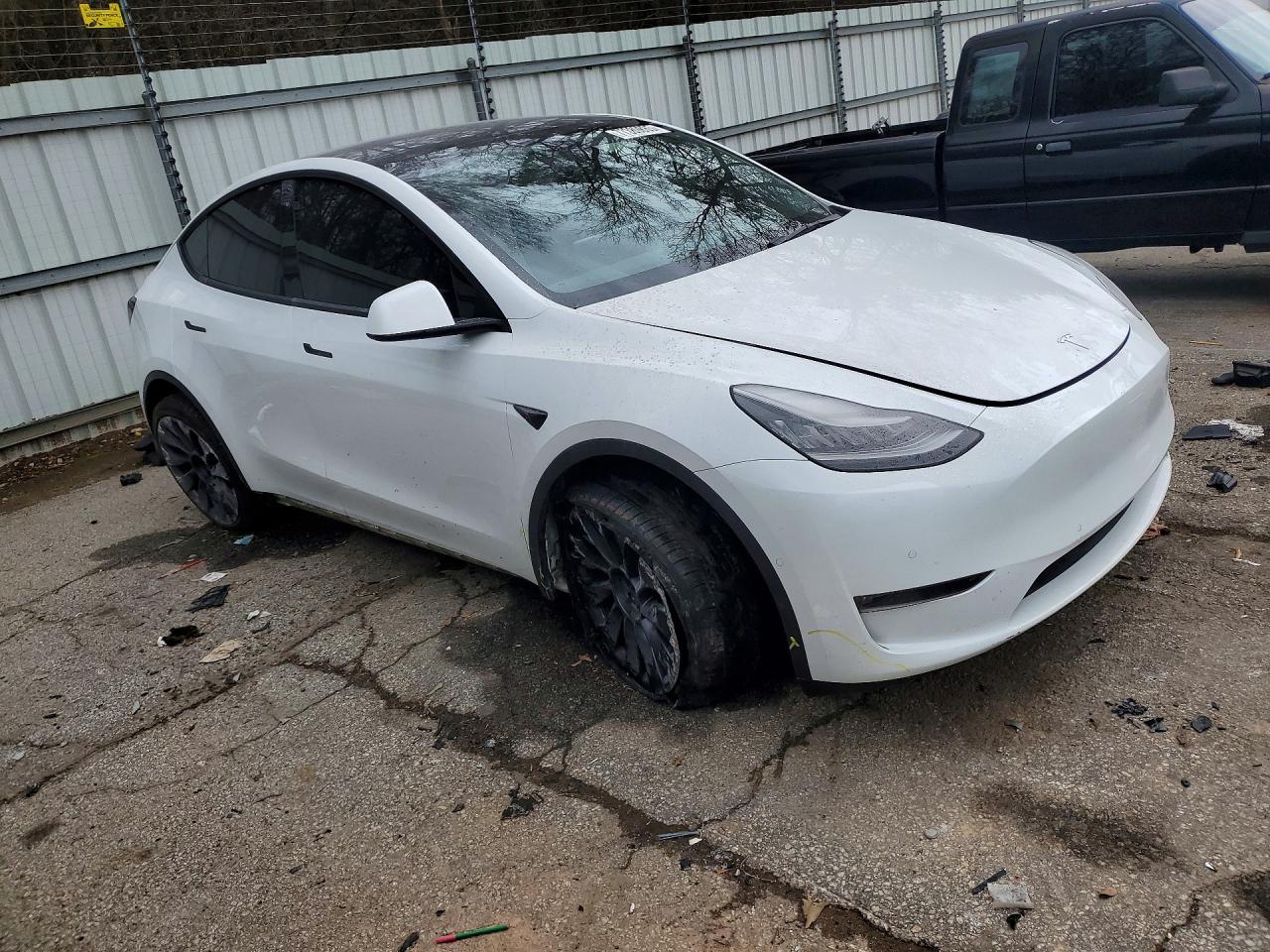 2021 TESLA MODEL Y photo 4