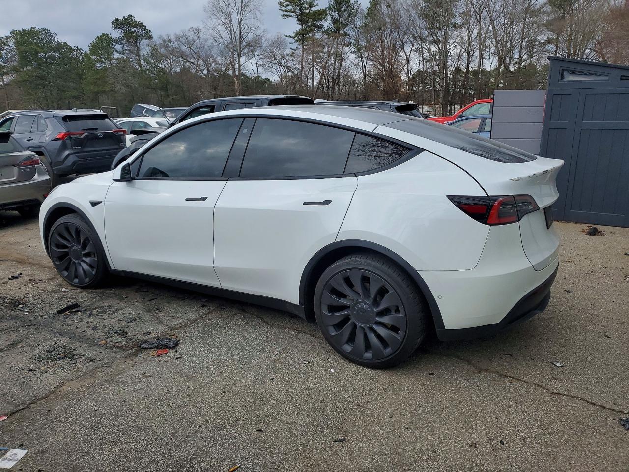 2021 TESLA MODEL Y photo 2