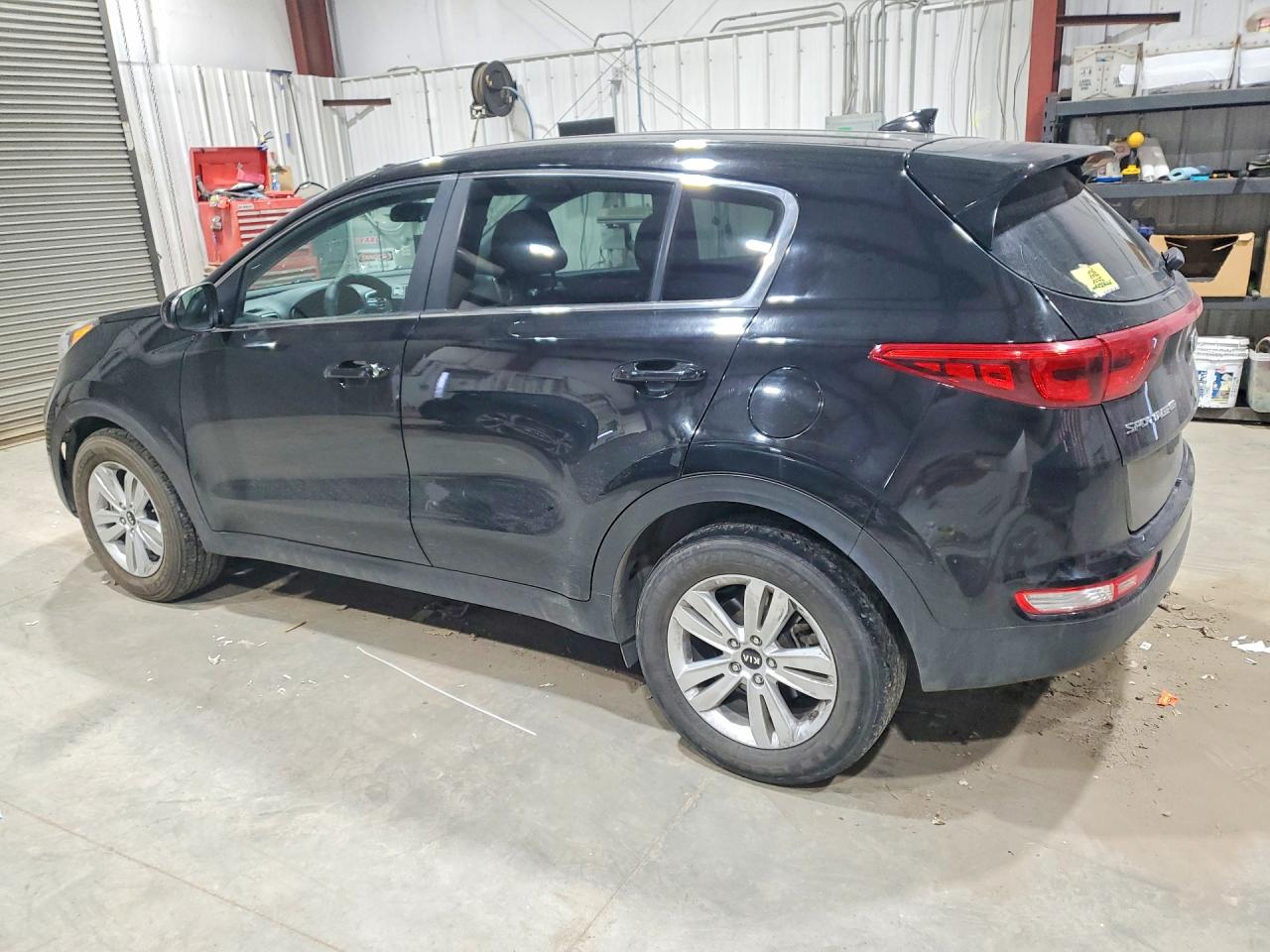 2019 KIA SPORTAGE LX photo 3