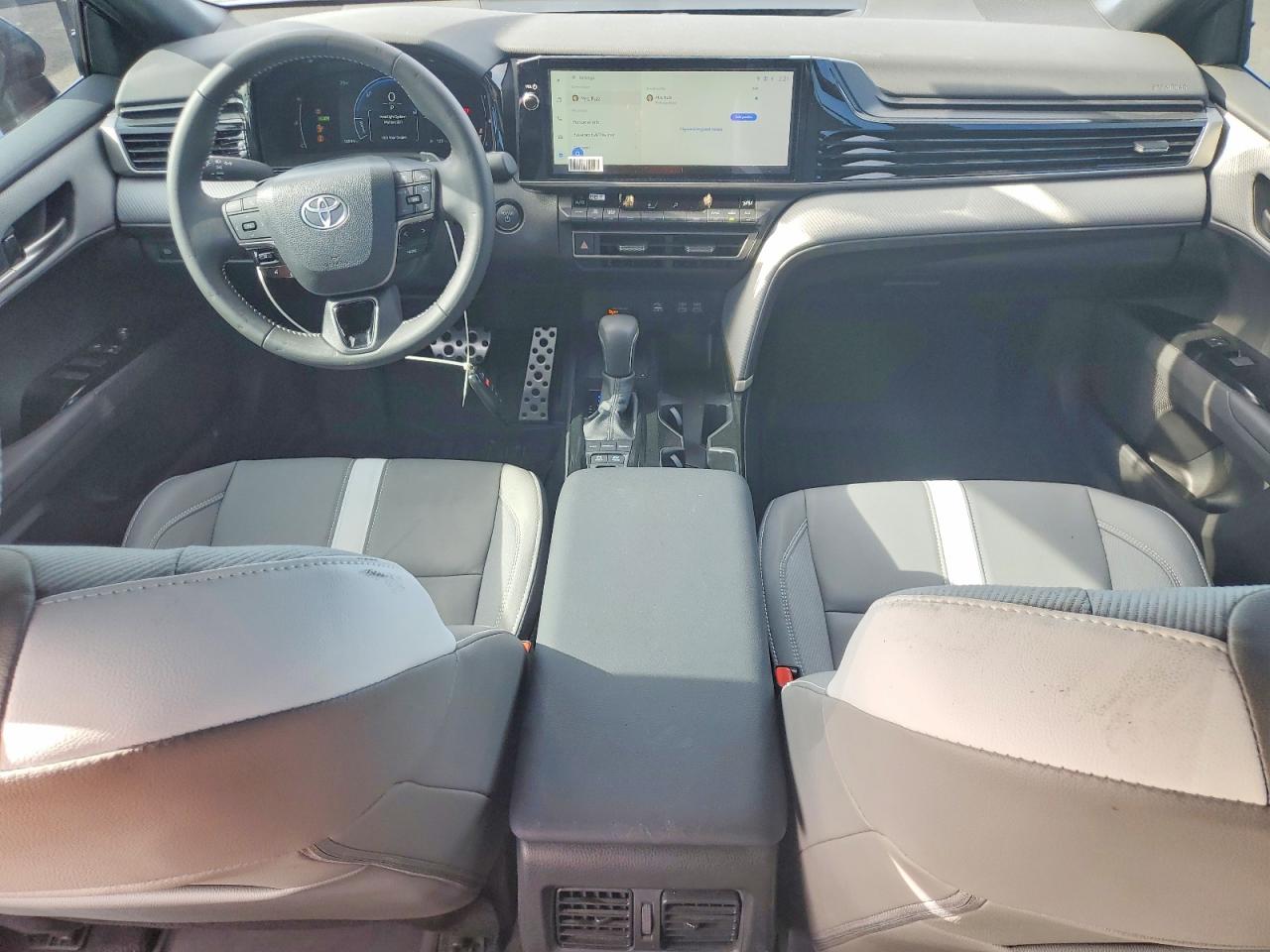 2025 TOYOTA CAMRY XSE photo 22