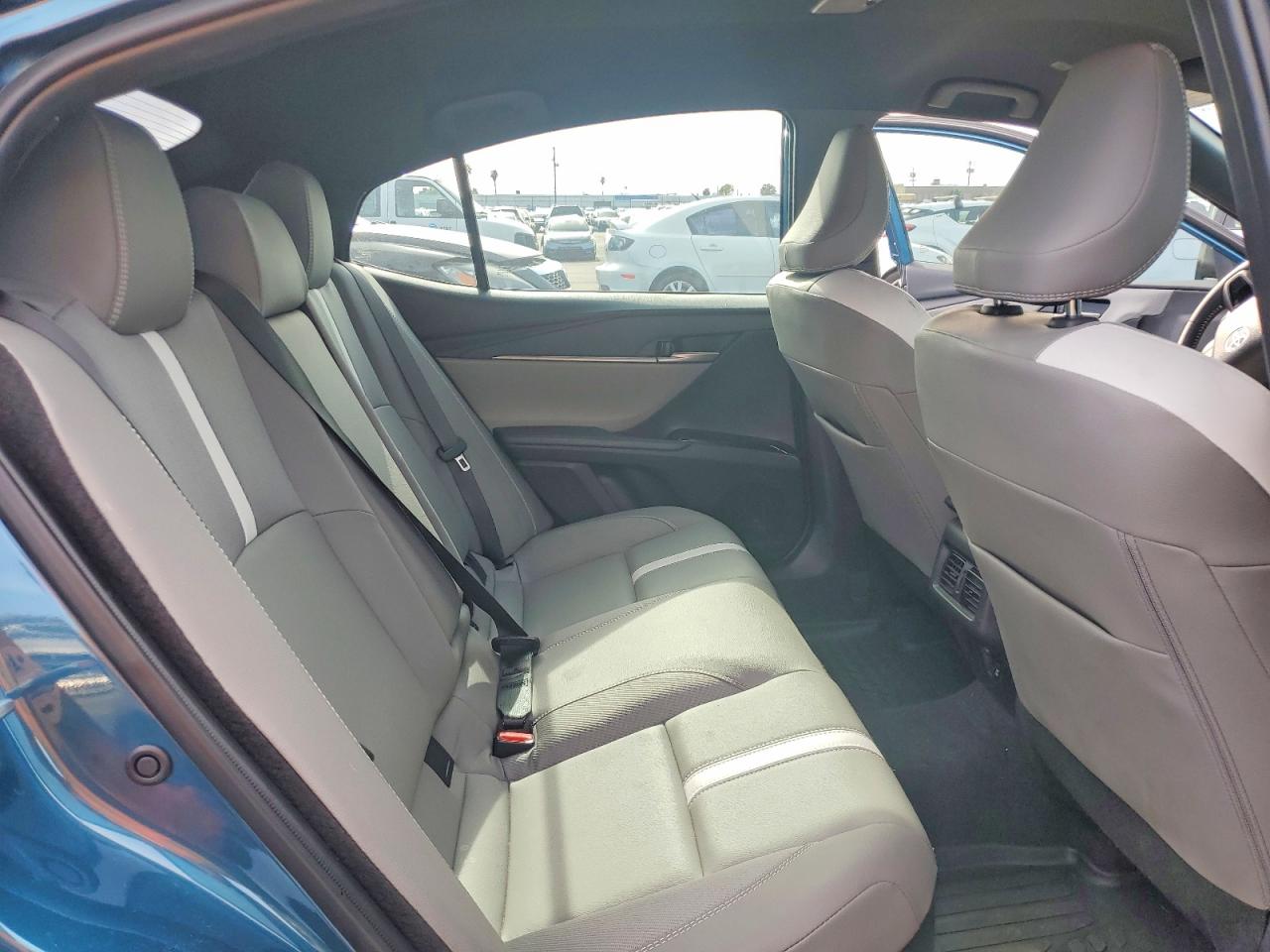 2025 TOYOTA CAMRY XSE photo 28