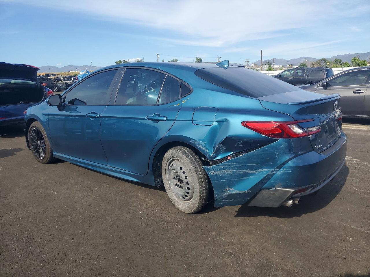 2025 TOYOTA CAMRY XSE photo 4
