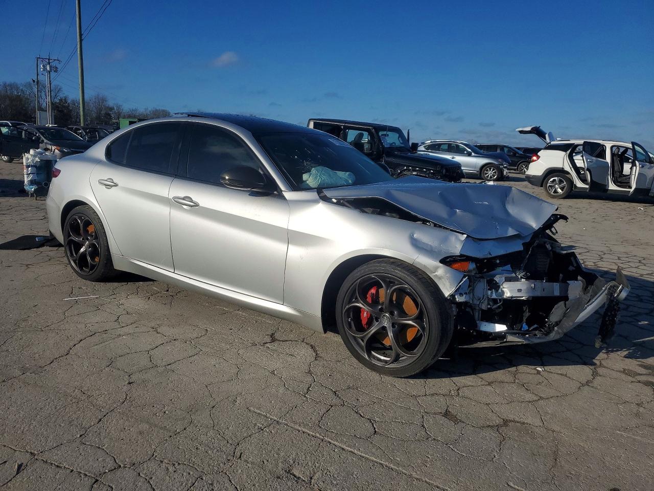 2019 ALFA ROMEO GIULIA photo 7