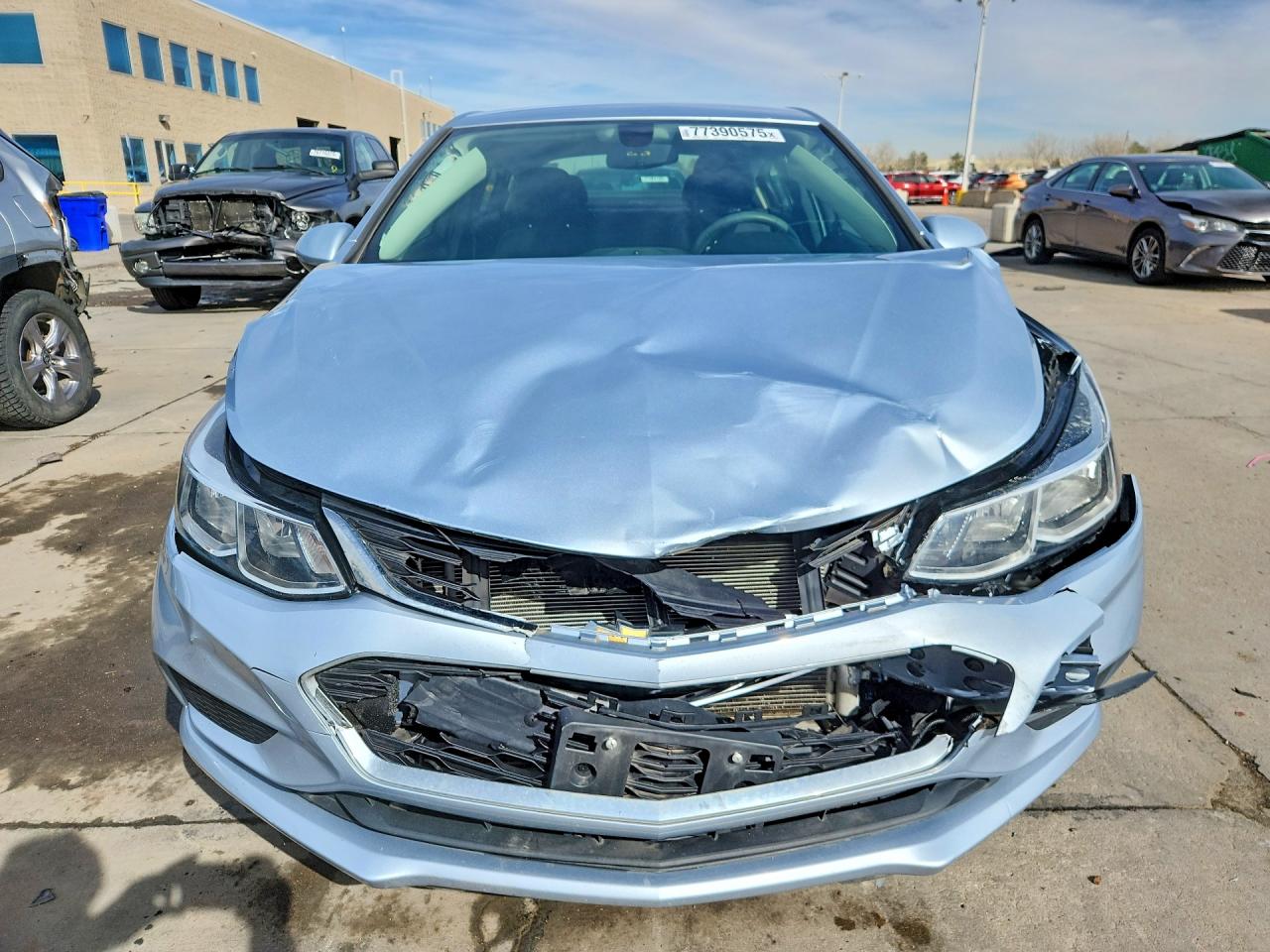 2017 CHEVROLET CRUZE LS photo 9