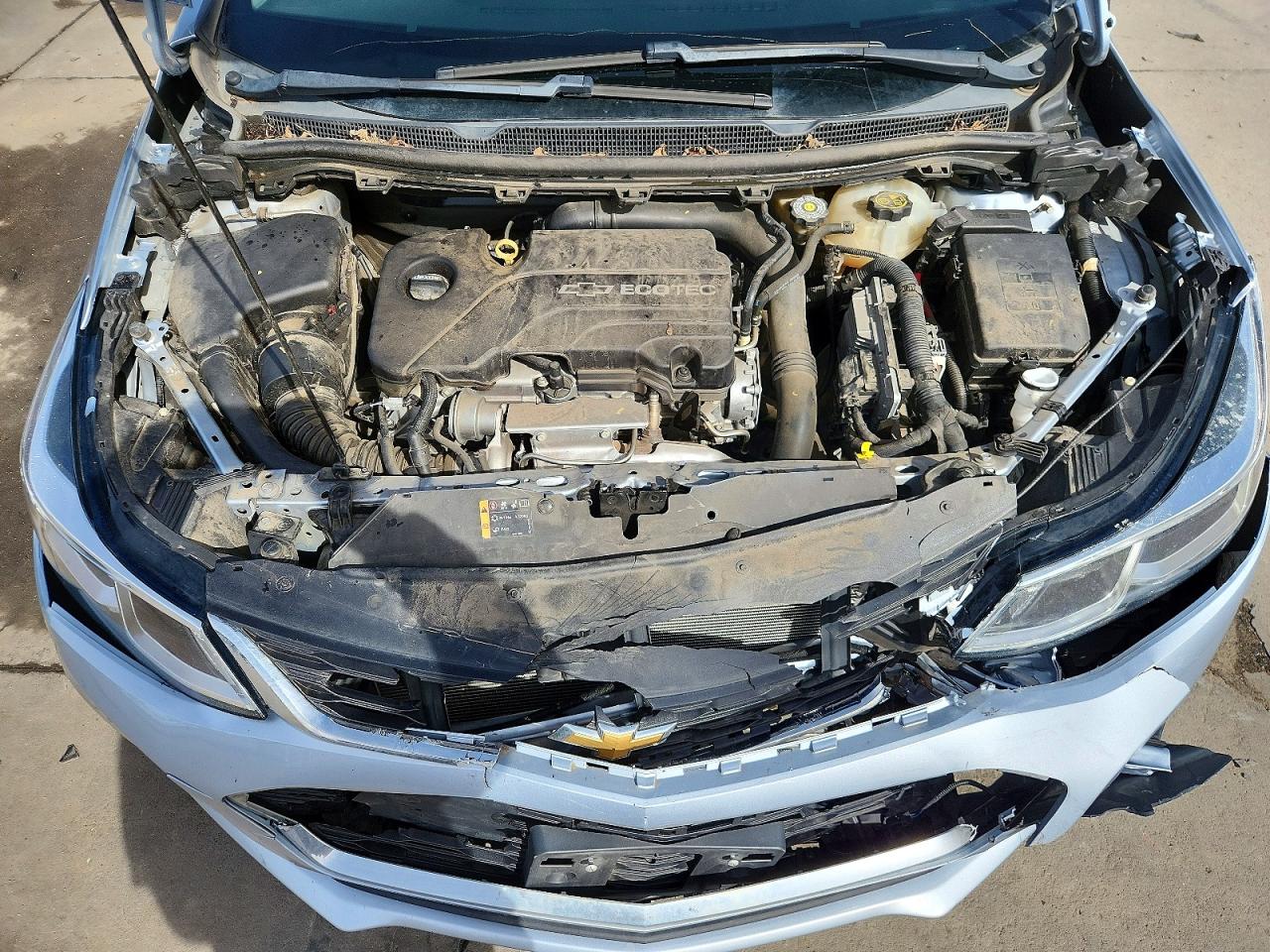 2017 CHEVROLET CRUZE LS photo 21