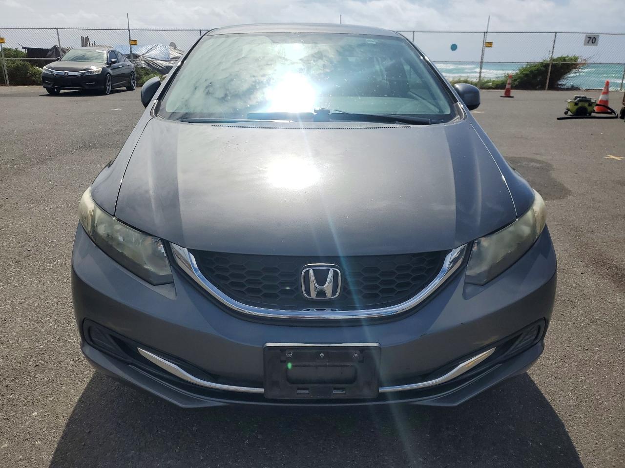 2013 HONDA CIVIC LX photo 5