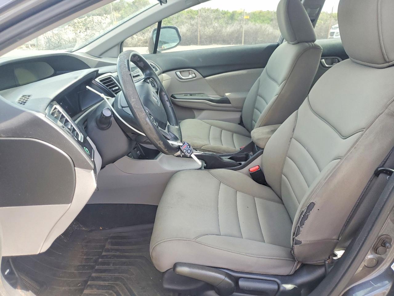 2013 HONDA CIVIC LX photo 7