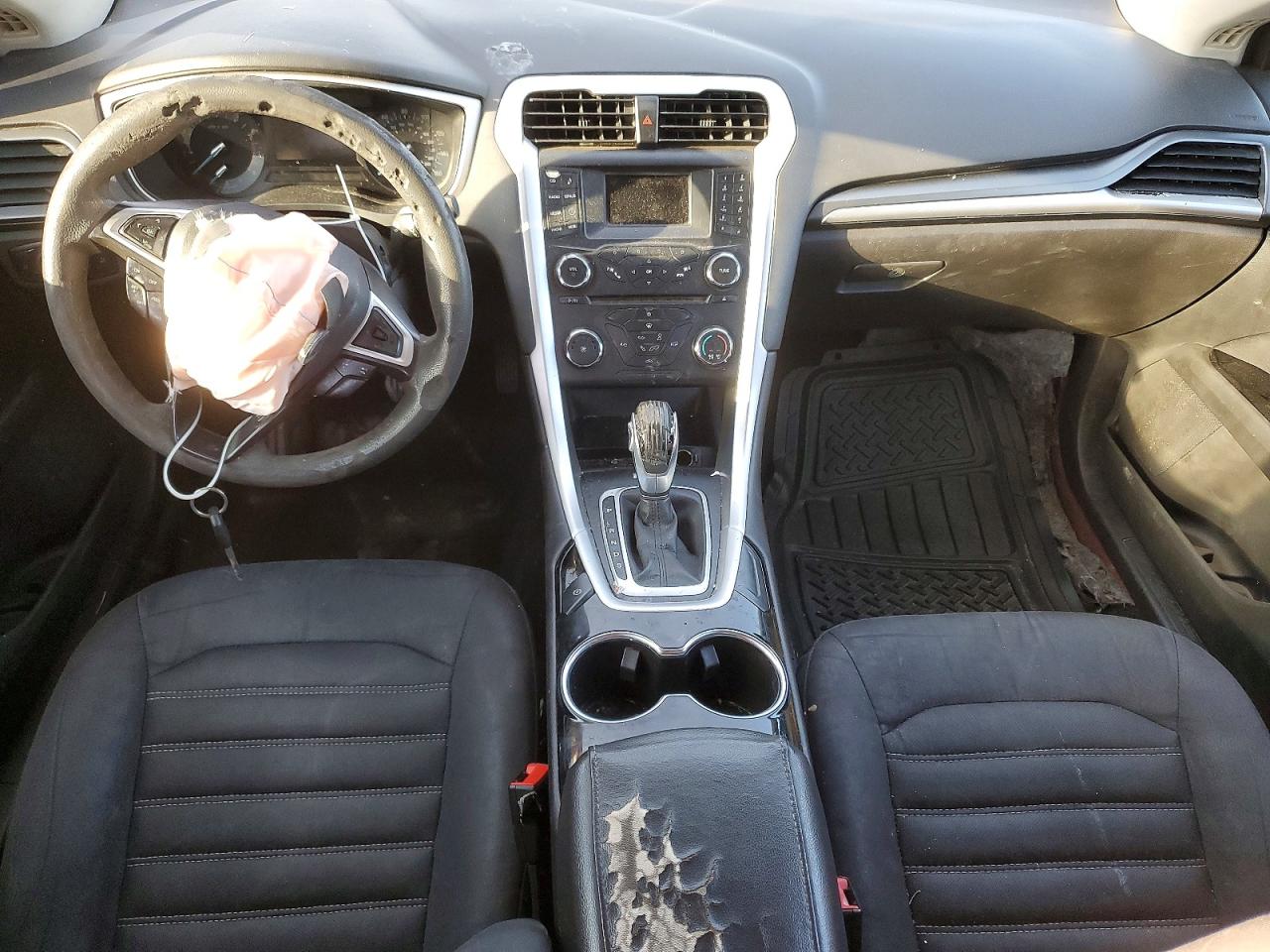 2014 FORD FUSION SE photo 15