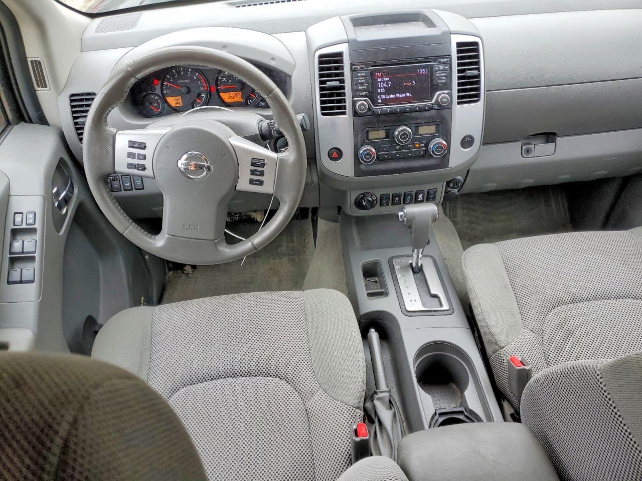 2018 NISSAN FRONTIER SV photo 8