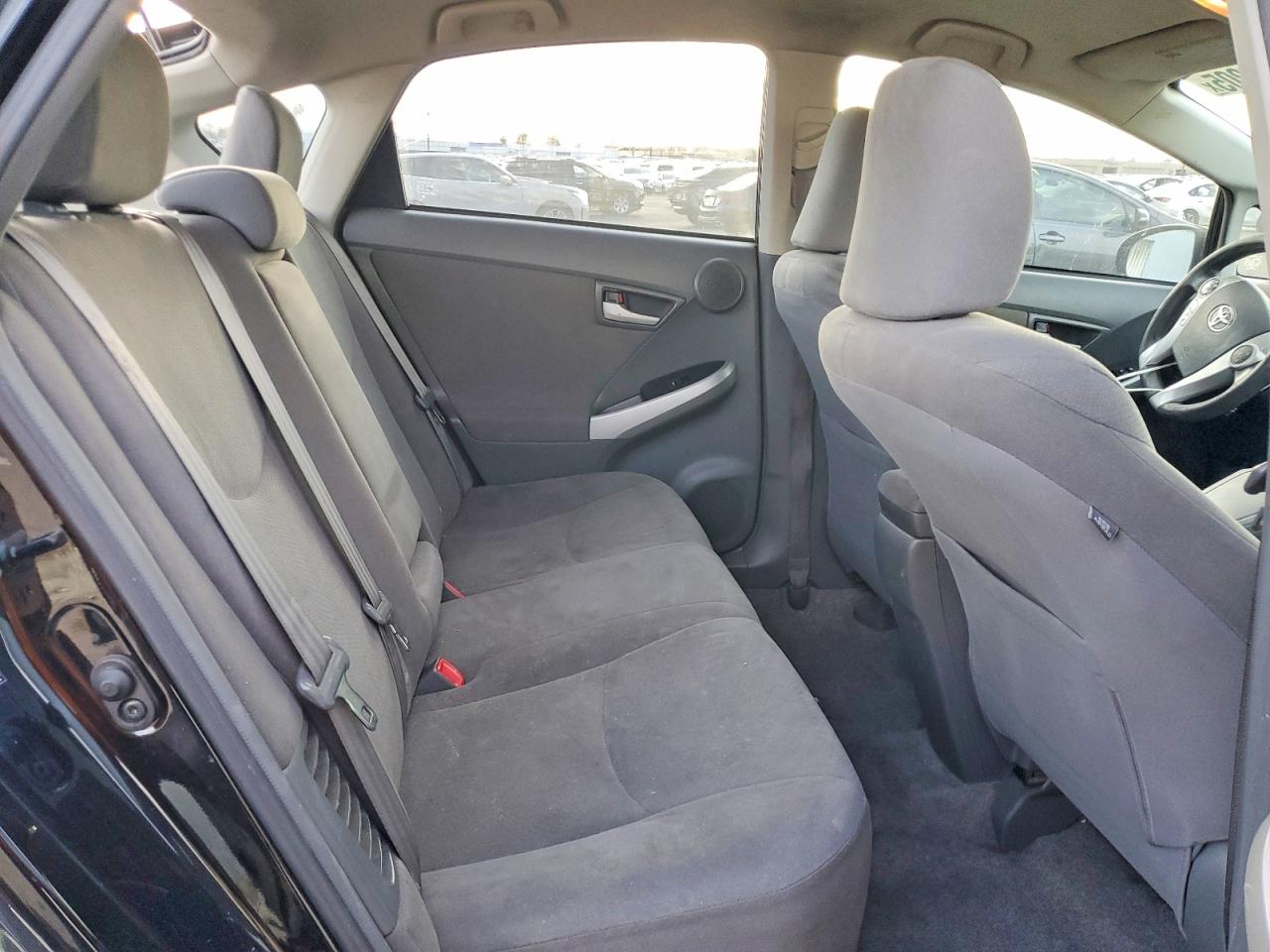 2011 TOYOTA PRIUS photo 19